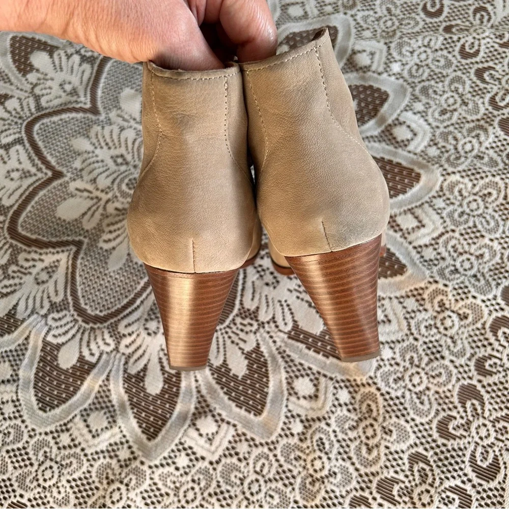 JOIE Leather Diya Heeled Booties - Picture 7 of 7